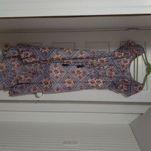 No shoulder flower patterned dress